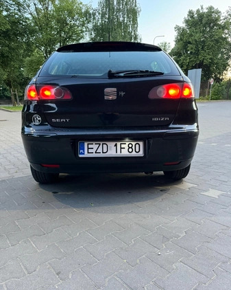 Seat Ibiza cena 6600 przebieg: 229000, rok produkcji 2003 z Chęciny małe 137